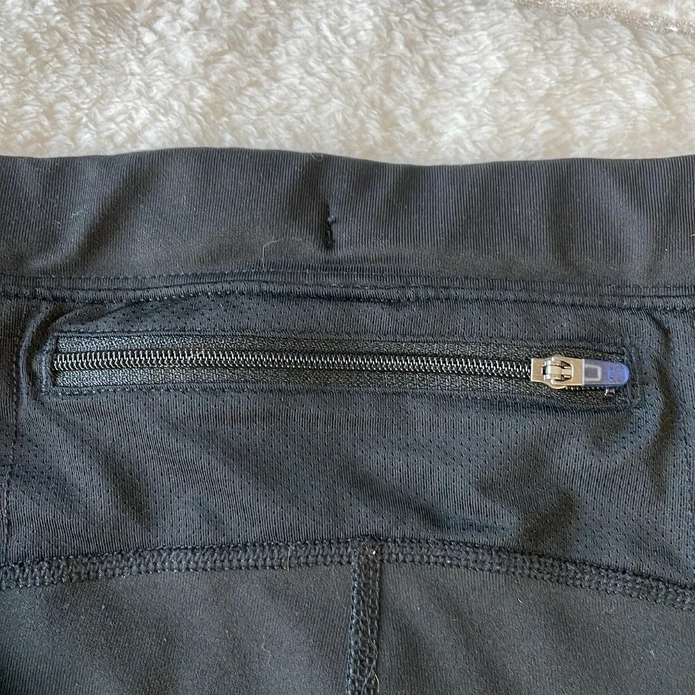 💰The North Face vapor wick capris leggings size medium - Picture 4 of 7